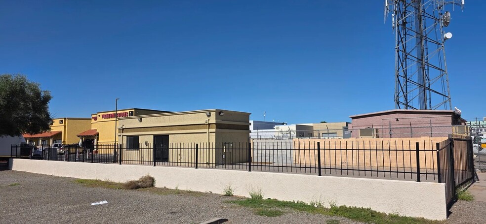 506 W Broadway Rd, Mesa, AZ for lease - Building Photo - Image 3 of 4