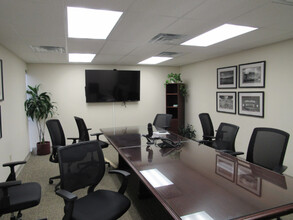 1300 Market St, Lemoyne, PA for lease Interior Photo- Image 1 of 6