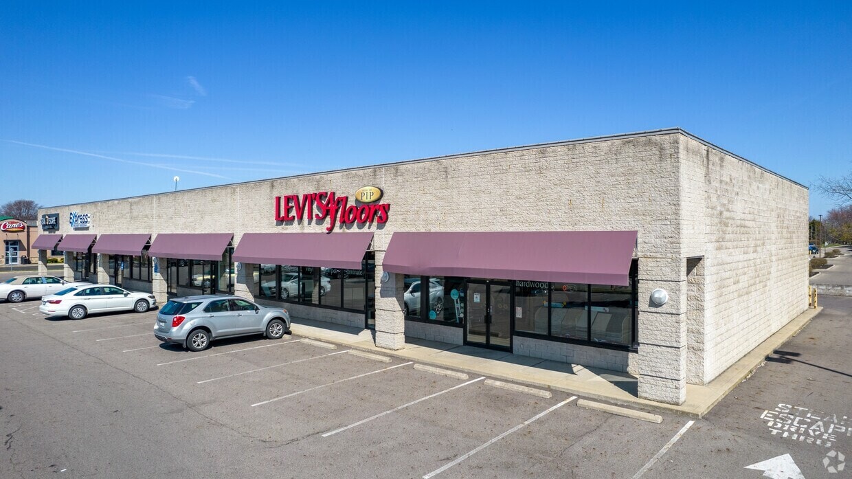 2526-2540 Hilliard Rome Rd, Hilliard, OH for lease Interior Photo- Image 1 of 7
