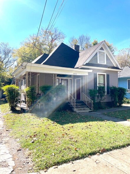 2053 Linden Ave, Memphis, TN for sale - Building Photo - Image 1 of 1