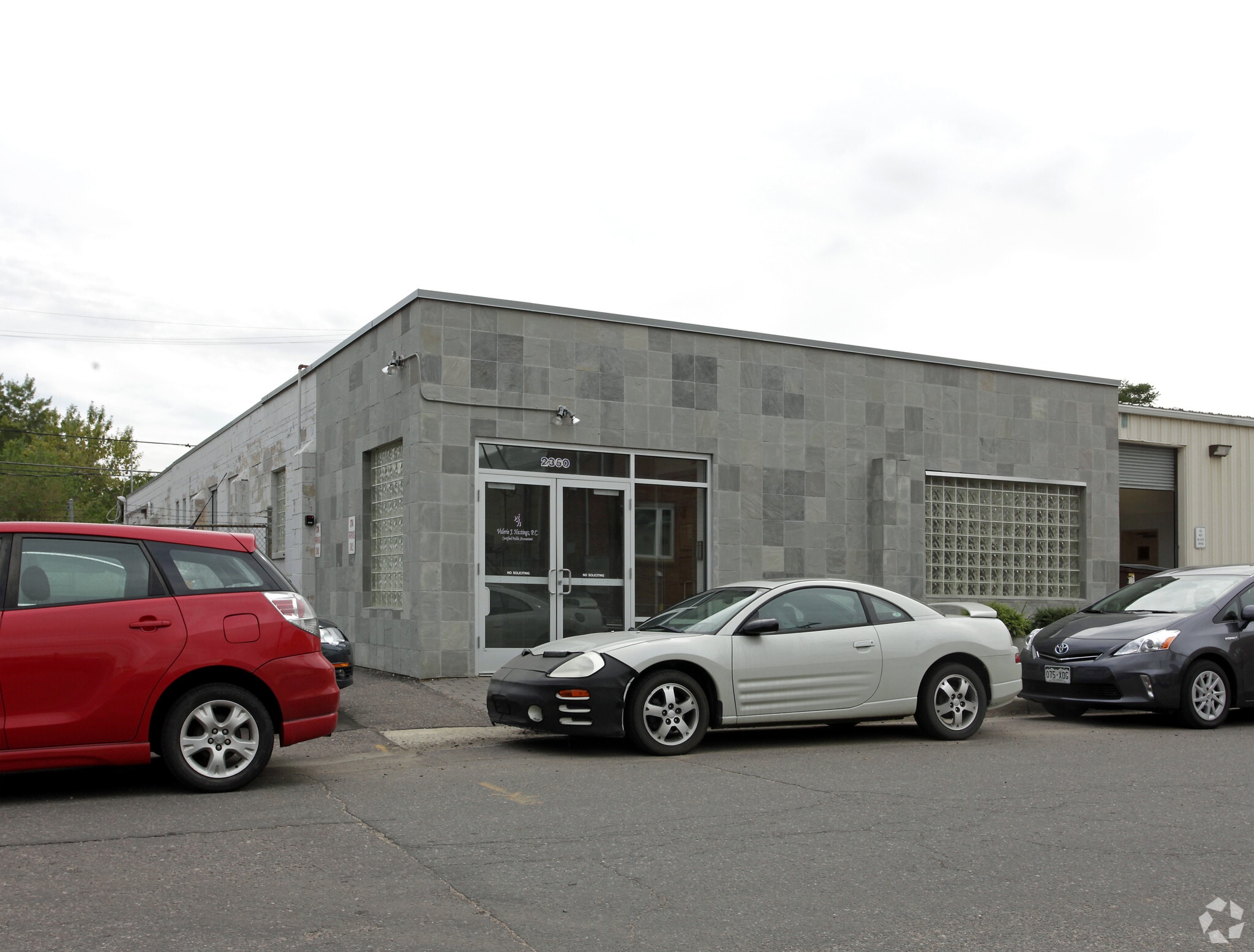 2360 S Delaware St, Denver, CO for lease Primary Photo- Image 1 of 3