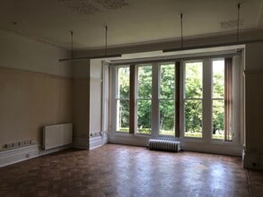 Queens Rd, Huddersfield for lease Interior Photo- Image 2 of 3