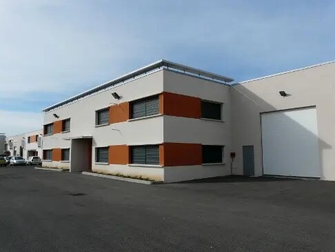 5 Avenue Lionel Terray, Meyzieu for lease - Building Photo - Image 1 of 4