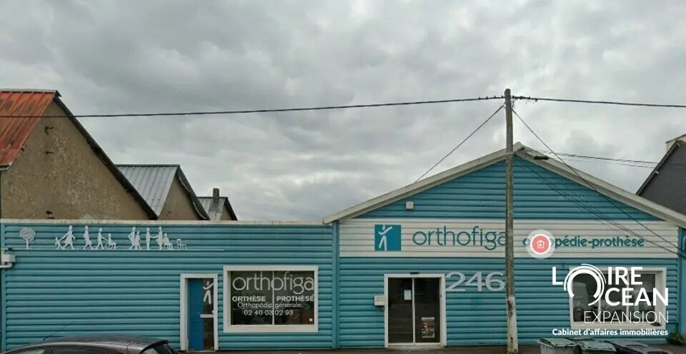 Office in Vertou for lease - Building Photo - Image 1 of 3