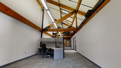 3001-3025 Miller Rd, Ann Arbor, MI for lease Interior Photo- Image 2 of 5