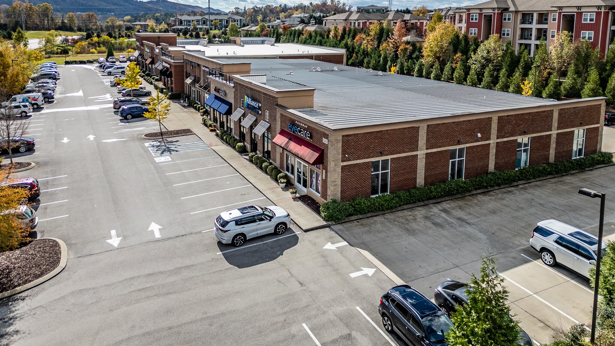 5243 Little Debbie Pky, Ooltewah, TN for lease Building Photo- Image 1 of 6