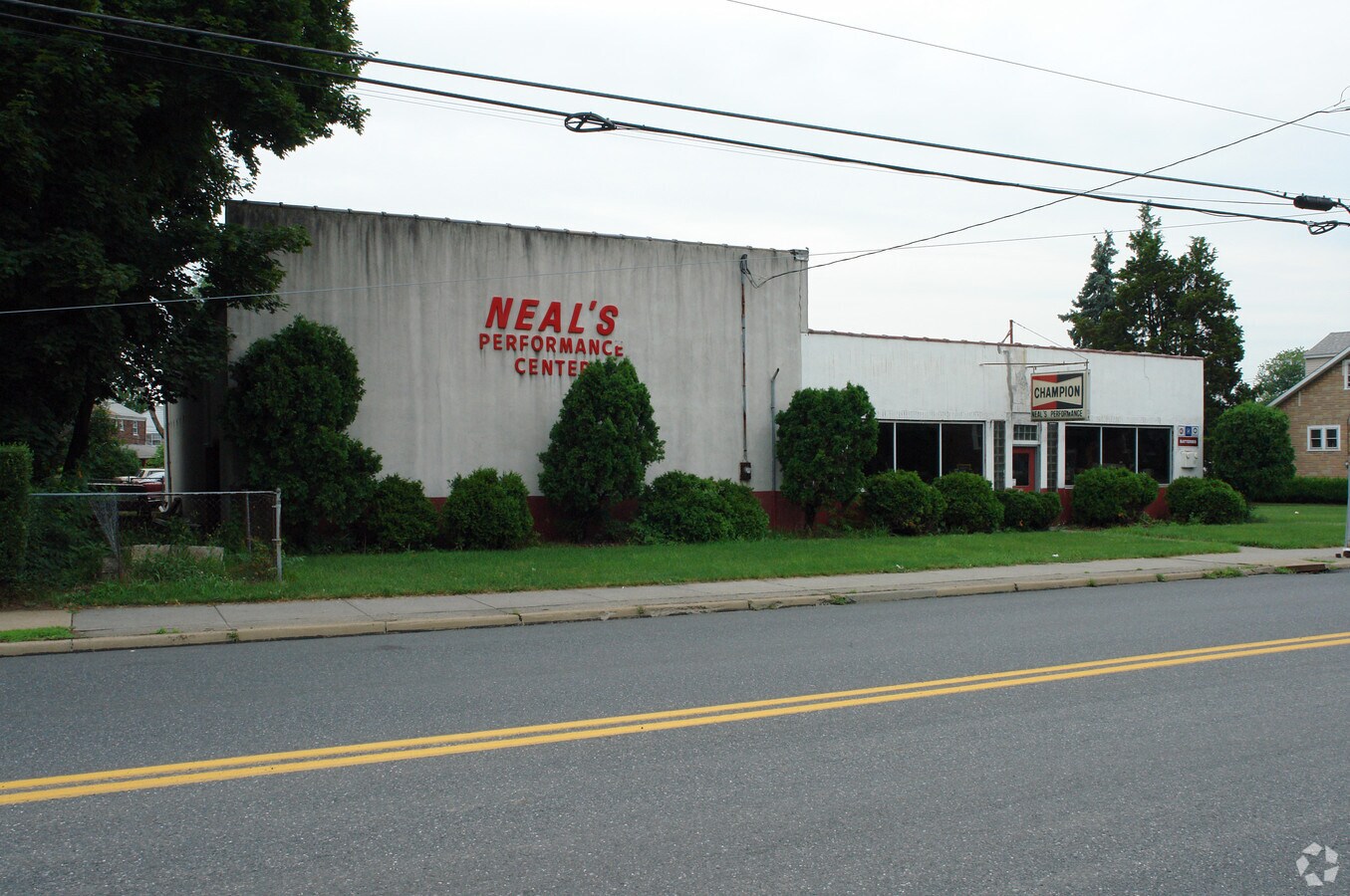 563565 W Emmaus Ave, Allentown, PA 18103