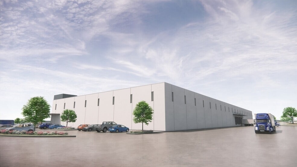 113 Green Tree Rd W, Clintonville, WI for lease - Building Photo - Image 2 of 3