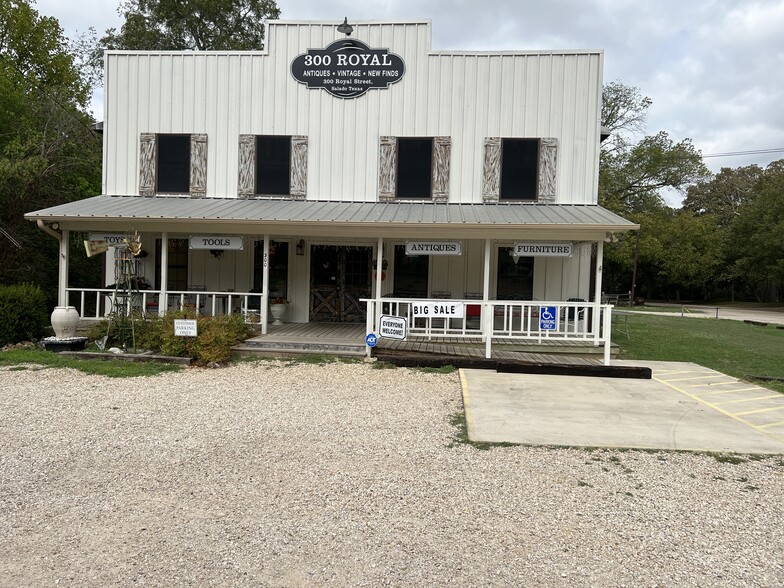 300 Royal St, Salado, TX for sale - Building Photo - Image 1 of 17