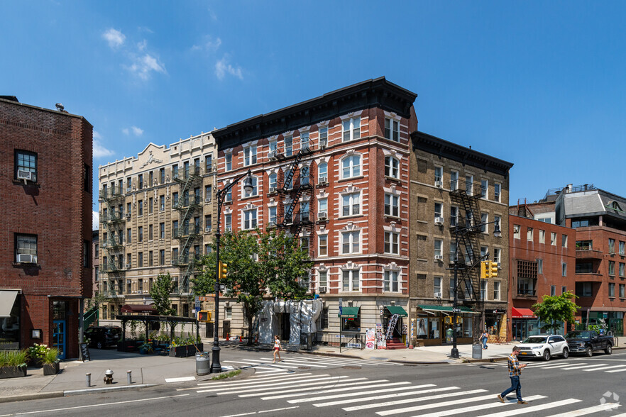 25 Charles St, New York, NY for sale - Primary Photo - Image 1 of 4