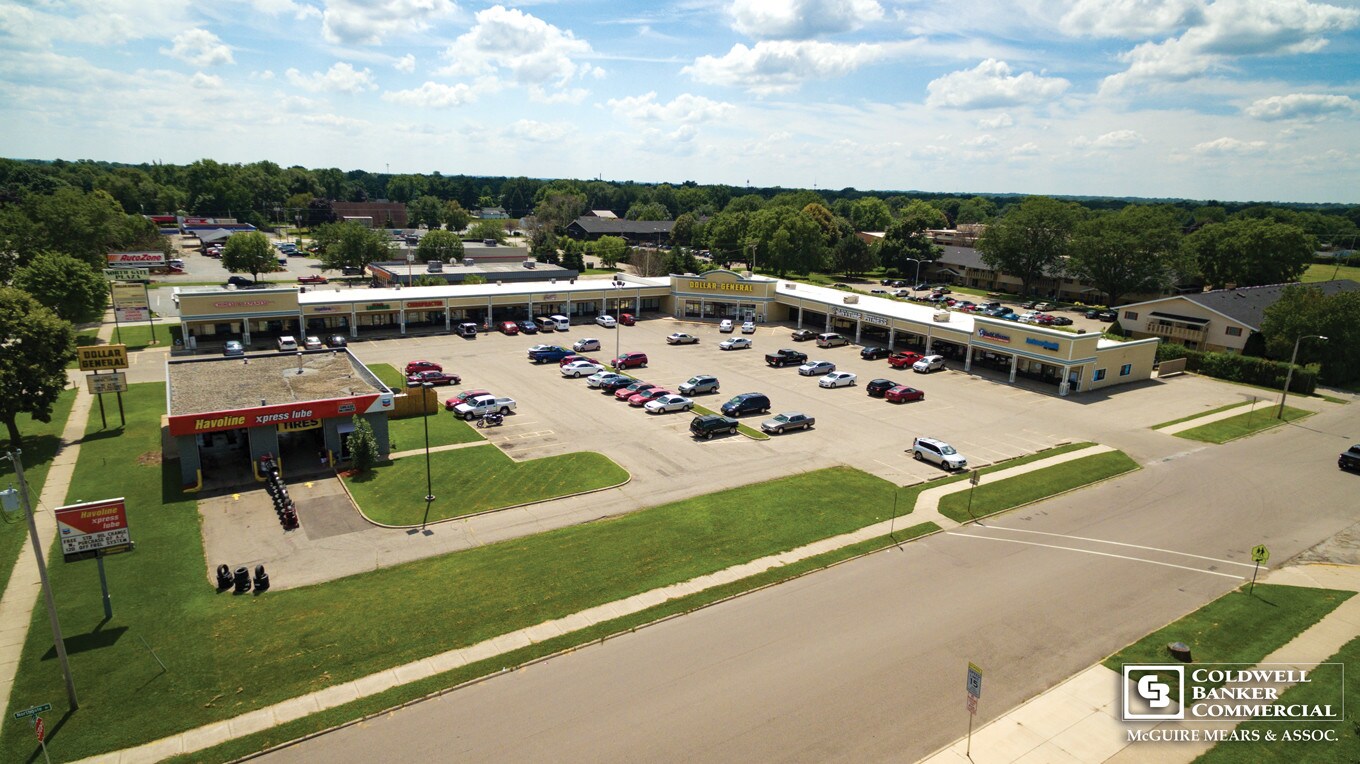 22402250 Prairie Ave, Beloit, WI 53511 North Gate Plaza