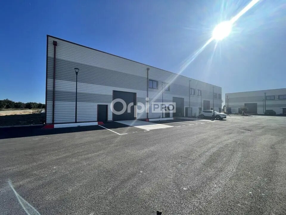 Industrial in Signes for lease Building Photo- Image 1 of 5