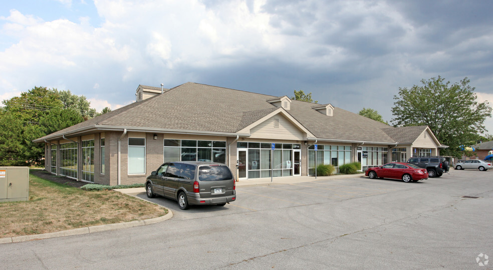 3712-3718 Ridge Mill Dr, Hilliard, OH for lease - Primary Photo - Image 1 of 4