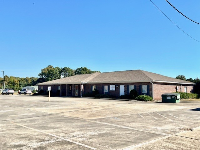 250 Holt St, Bastrop, LA for sale - Building Photo - Image 2 of 22