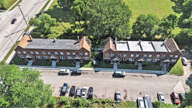 25 Maynard Ct, Pontiac, MI for sale - Building Photo - Image 3 of 78