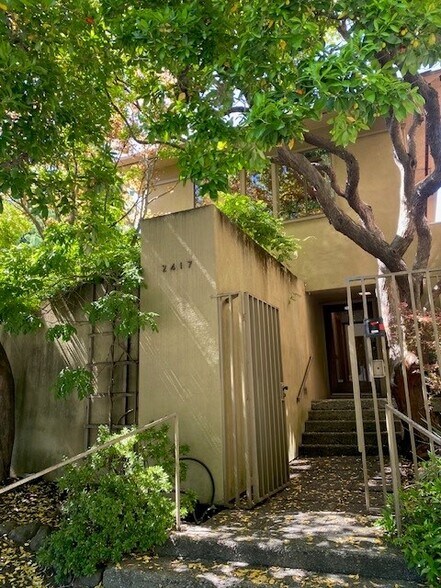 2417 Carleton St, Berkeley, CA for sale - Primary Photo - Image 1 of 1