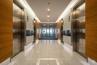 4424 W Sam Houston Pky N, Houston, TX for lease Interior Photo- Image 2 of 11