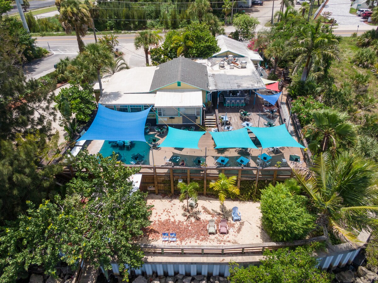 2459 Pineapple Ave, Melbourne, FL 32935