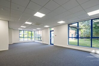 South Park Way, Wakefield for lease Interior Photo- Image 1 of 9