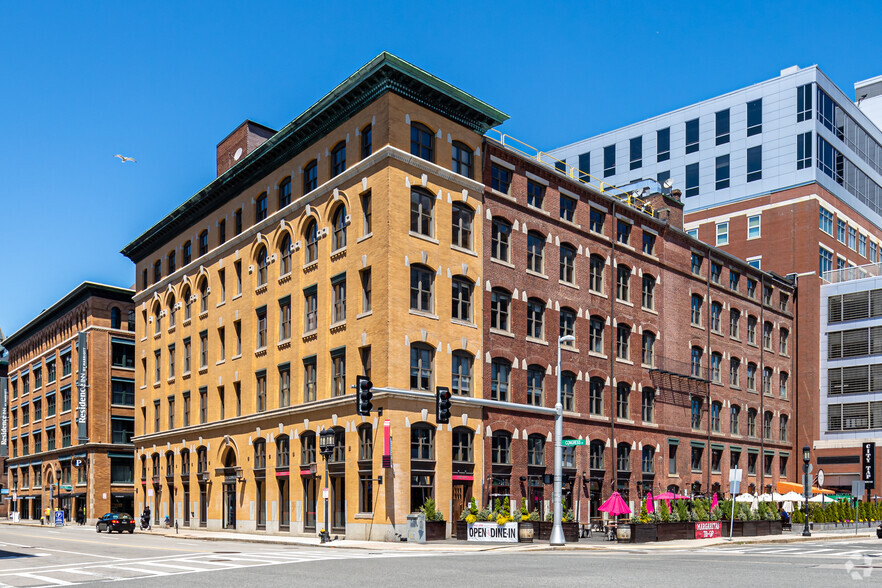 374 Congress St, Boston, MA for lease - Building Photo - Image 1 of 4