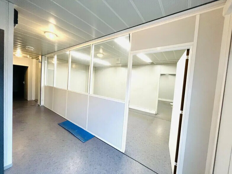 Land in Port-Jérôme-sur-Seine for sale - Interior Photo - Image 1 of 4