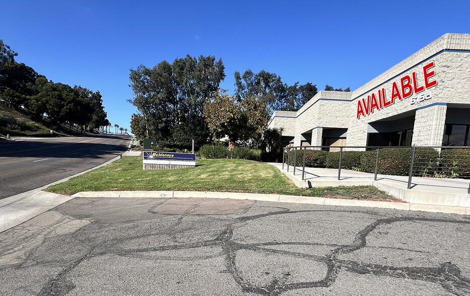 6150 Yarrow Dr, Carlsbad, CA for lease - Building Photo - Image 1 of 8