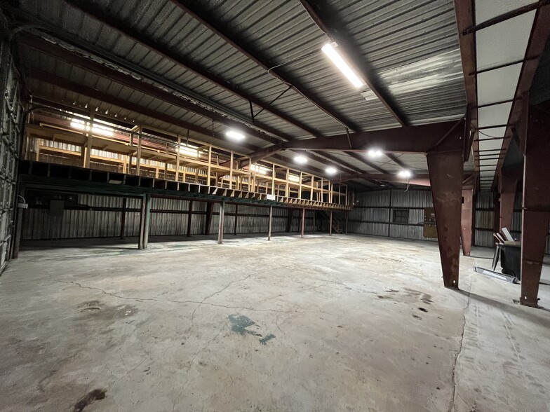 6912 Calhoun Rd, Houston, TX for sale - Building Photo - Image 3 of 14