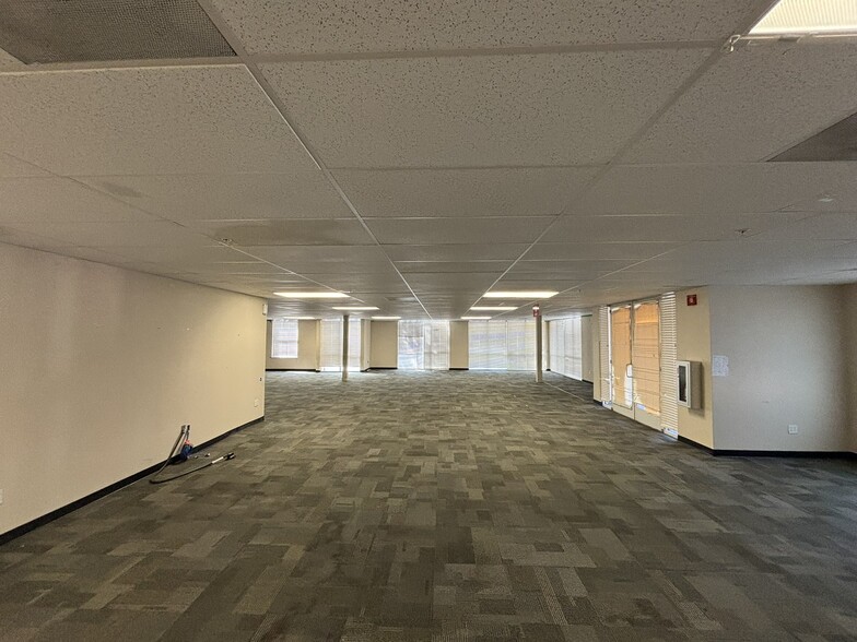 570 Keyes St, San Jose, CA for lease - Building Photo - Image 2 of 12