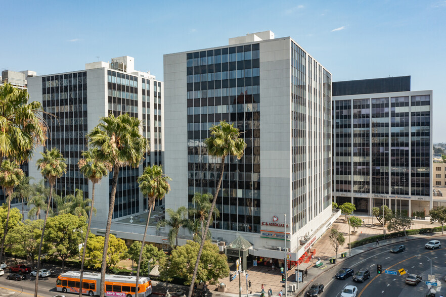 3470 Wilshire Blvd, Los Angeles, CA for lease - Building Photo - Image 2 of 9