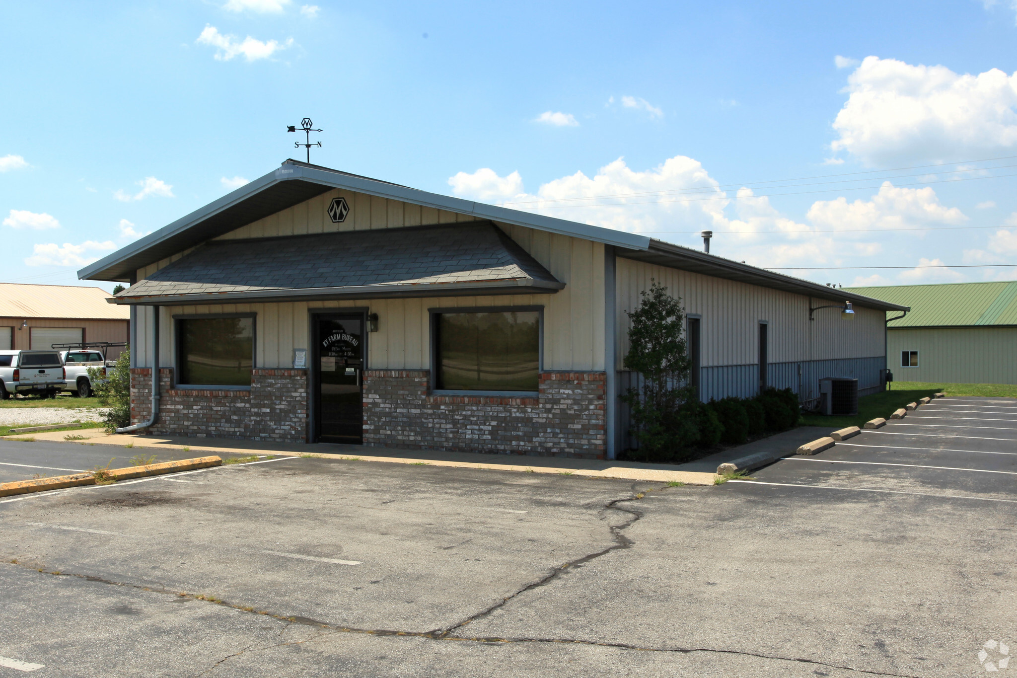 1433 Us-127 Byp, Lawrenceburg, KY for sale Building Photo- Image 1 of 1