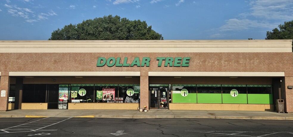 2502-2608 Allen Blvd, Middleton, WI for lease - Building Photo - Image 3 of 5