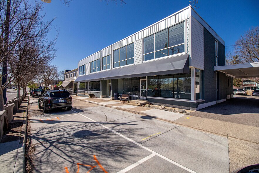 2533-2537 Far Hills Ave, Oakwood, OH for lease - Building Photo - Image 1 of 24