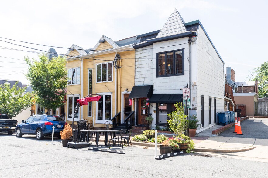 212 Queen St, Alexandria, VA 22314