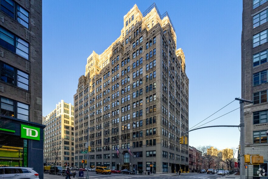 180 Varick St, New York, NY for lease - Building Photo - Image 1 of 7