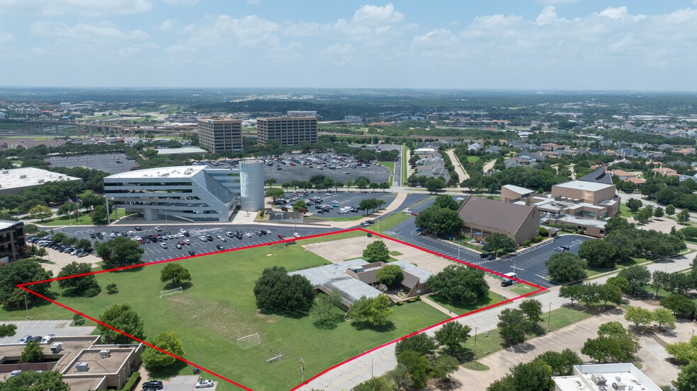 4917 Briarhaven Rd, Fort Worth, TX for sale - Building Photo - Image 2 of 5