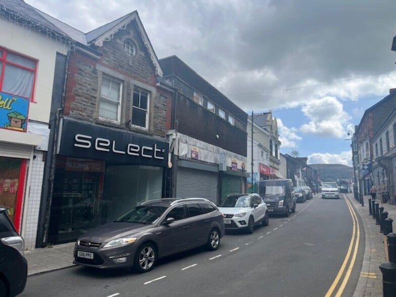 26 Dunraven St, Tonypandy for lease - Building Photo - Image 2 of 3