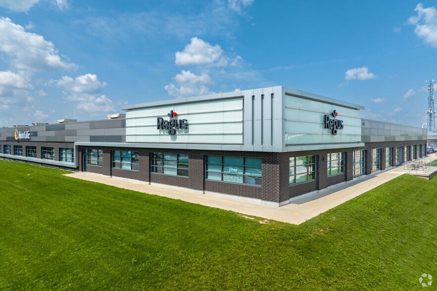 580 Weber St N, Waterloo, ON for lease - Building Photo - Image 1 of 4