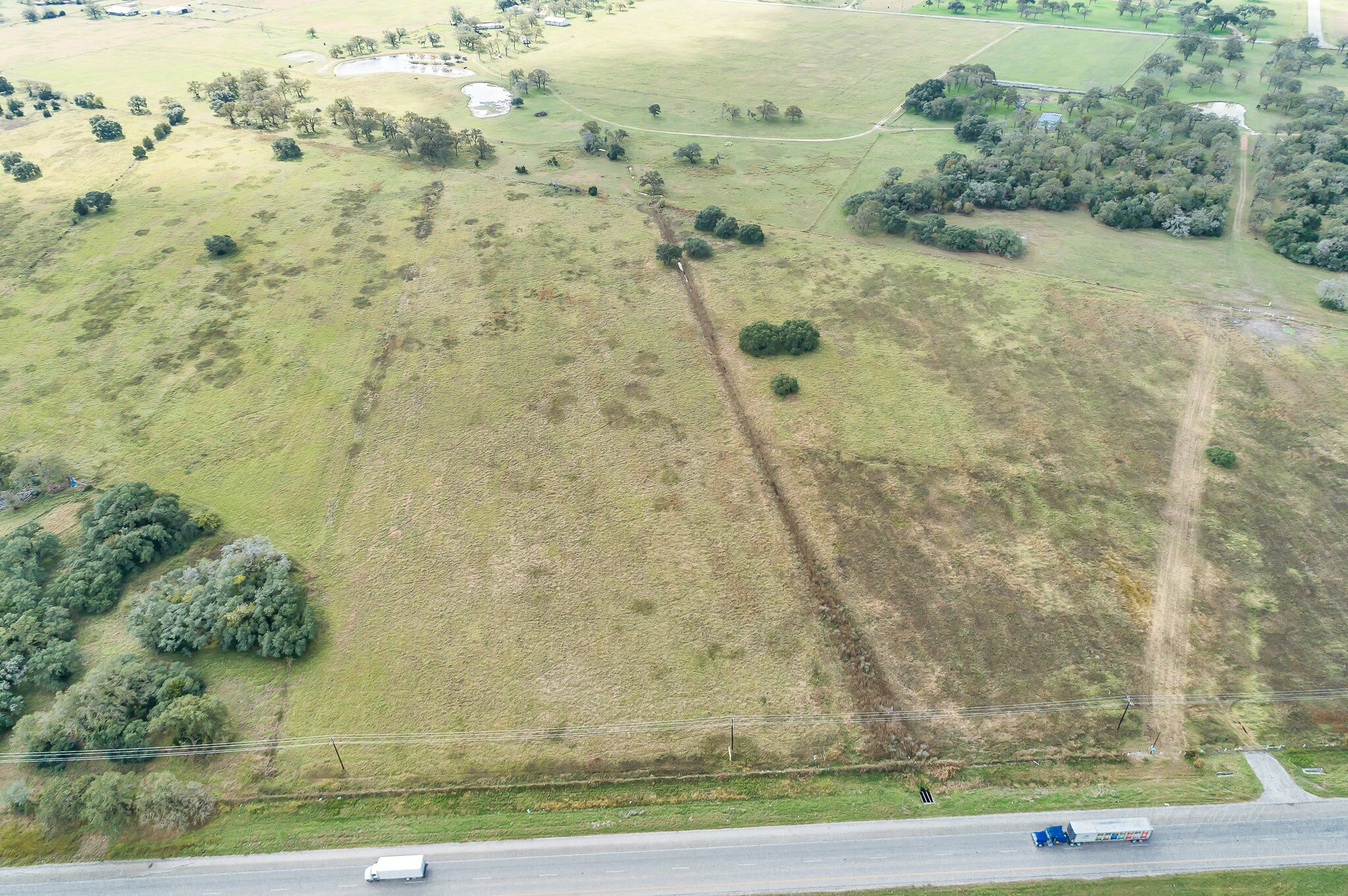 5190 E Highway 290, Giddings, TX for sale Primary Photo- Image 1 of 1