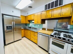 900-904 Penn Ave, Turtle Creek, PA for lease Building Photo- Image 2 of 8