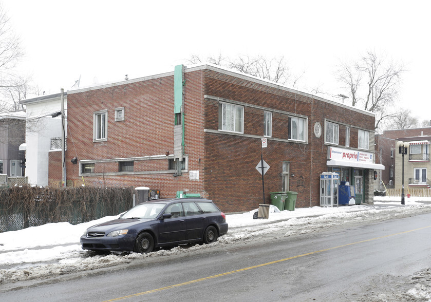 3920 Av du Mont-Royal E E, Montréal, QC for sale - Building Photo - Image 2 of 2