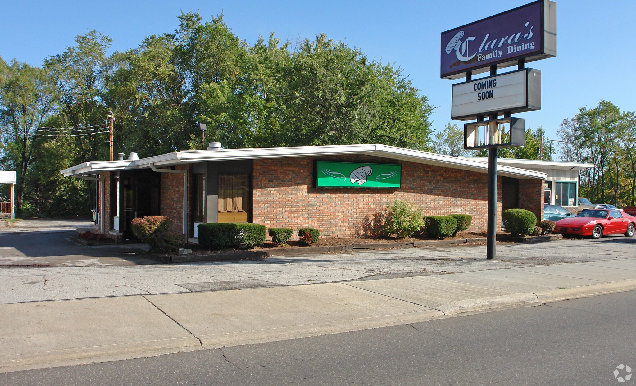 322 W Liberty Rd, Hubbard, OH for sale Primary Photo- Image 1 of 1