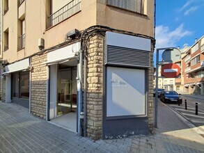 Retail in Igualada, Barcelona for lease Interior Photo- Image 2 of 13