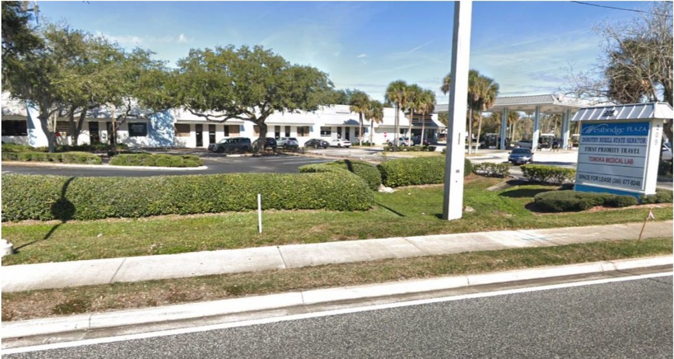 207-209 Dunlawton Ave, Port Orange, FL for lease - Building Photo - Image 1 of 13