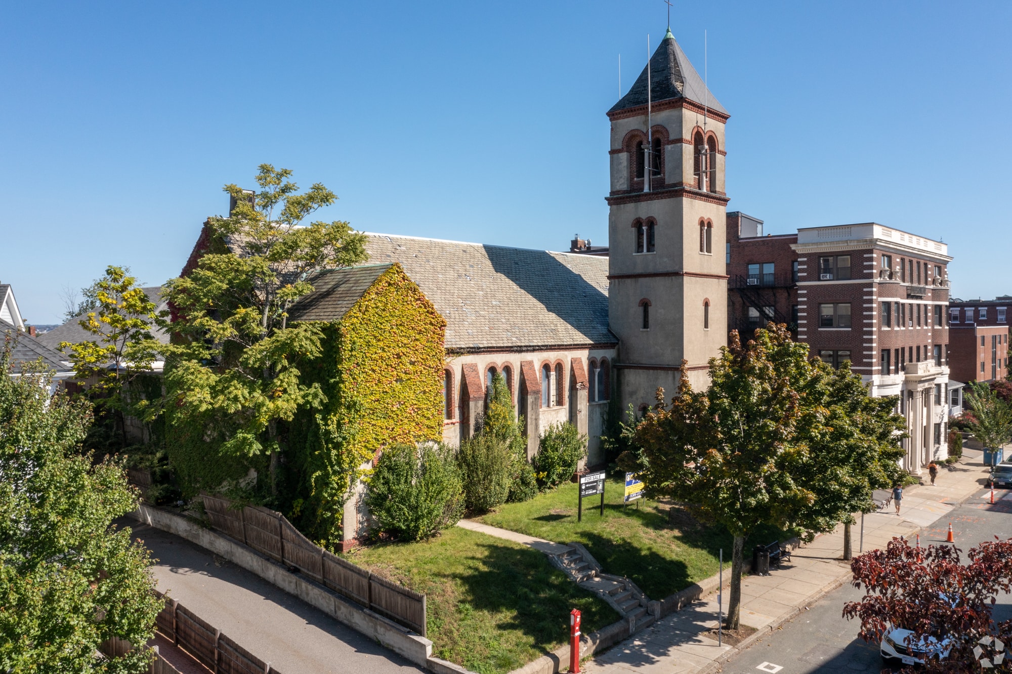 125 Highland Ave, Somerville, MA for lease Primary Photo- Image 1 of 34
