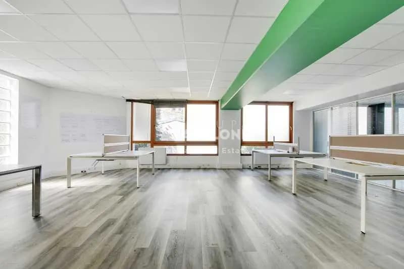 Office in Levallois-Perret for sale - Interior Photo - Image 3 of 14