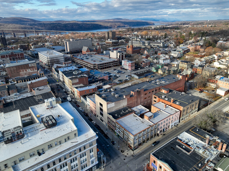 337 Main St, Poughkeepsie, NY for sale - Aerial - Image 2 of 8