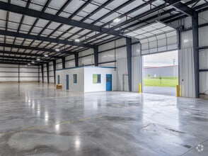 100 Foundation Dr, Campbellsville, KY for lease Interior Photo- Image 1 of 13