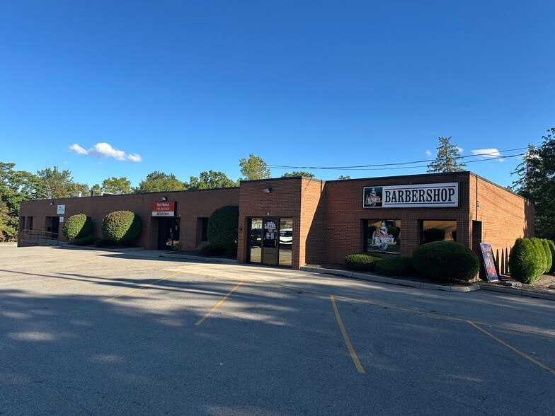 87 Stambaugh Ave, Sharon, PA for lease - Building Photo - Image 2 of 12