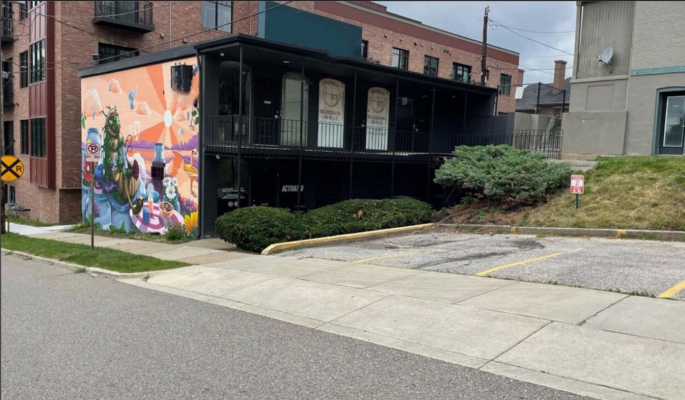 450 S Main St, Ann Arbor, MI for sale - Building Photo - Image 1 of 1