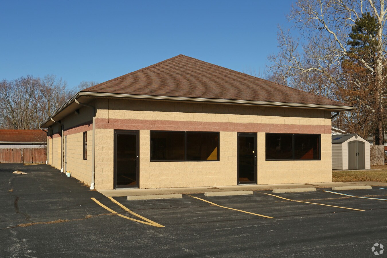 7339 Lewis Ave, Temperance, MI 48182